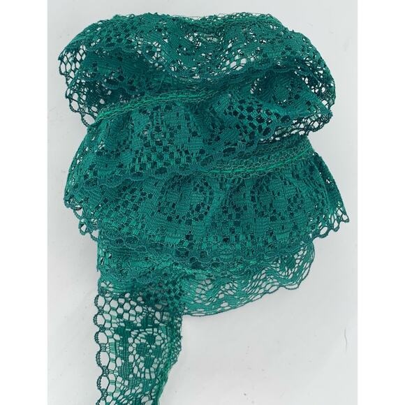 Lace Trim For Sewing Green Dark 1 1/2 Inches Wide 1 3/4" Long Ruffed Lacy Pillow - Picture 4 of 6